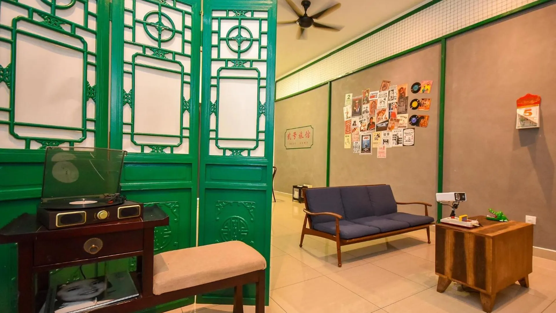 Manhattan Theme Suite By Nest Home At Austin Heights Johor Bahru 0*,
